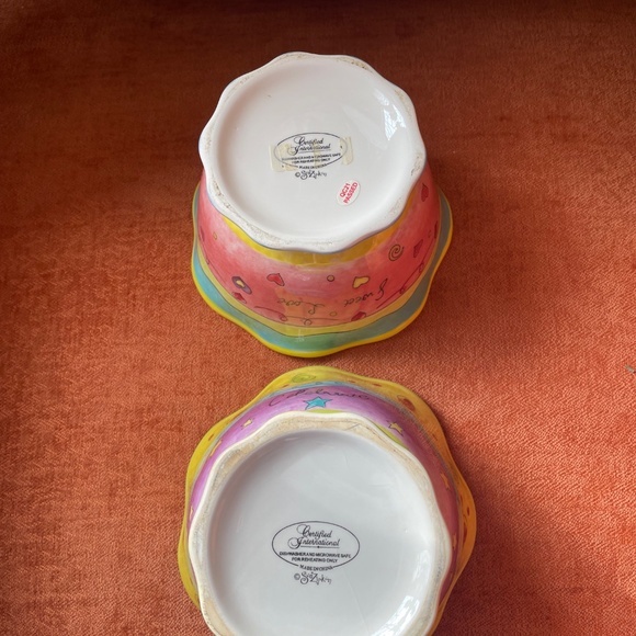 Set of 2 Certified International Party Bowls - Picture 3 of 4
